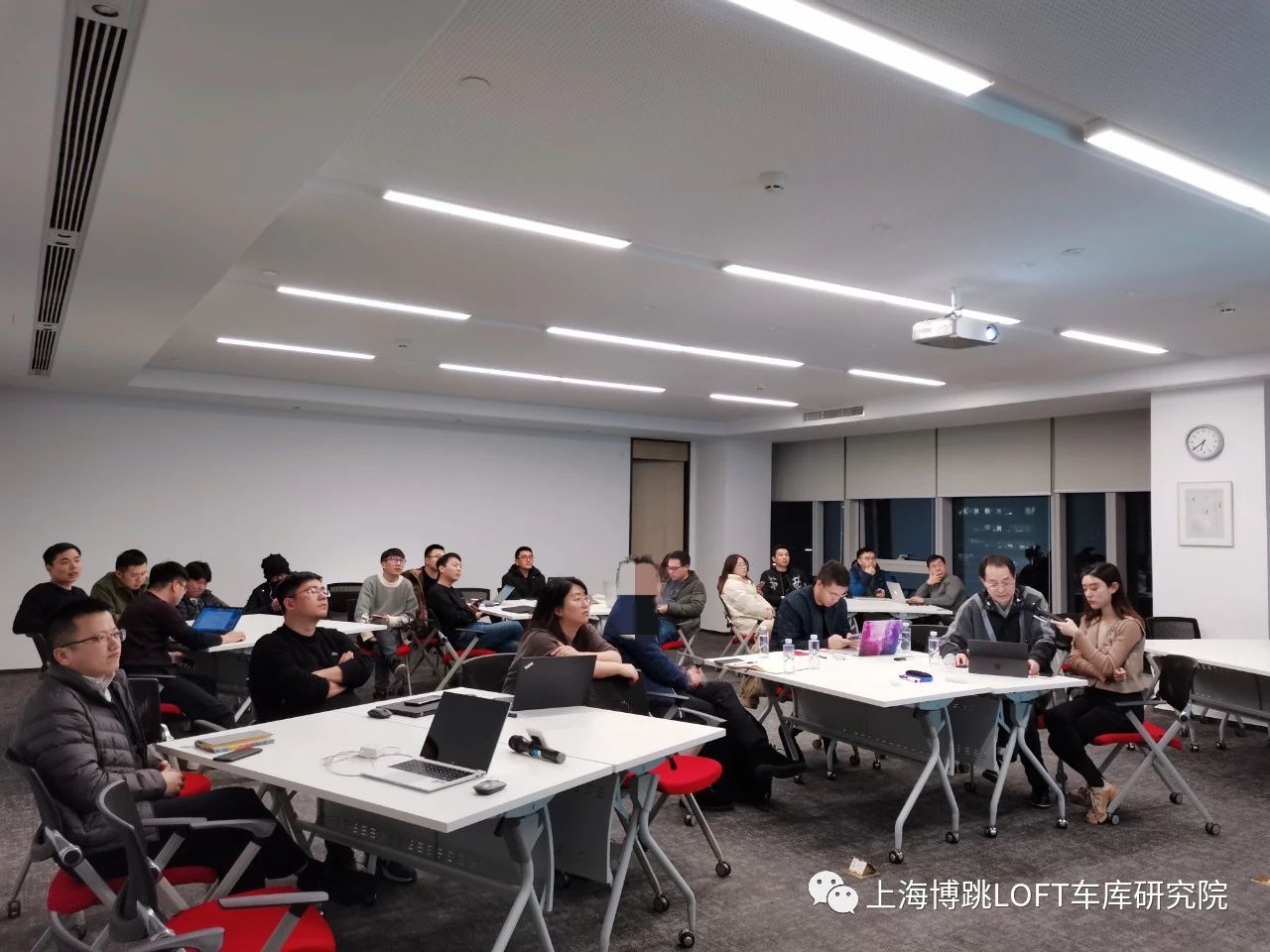 惠州杭州LOFT车库专题会